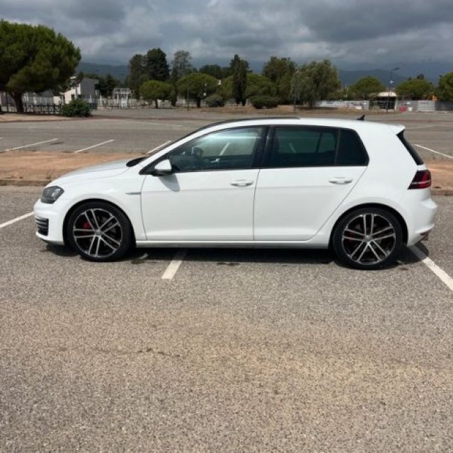 **** Vends Golf 7