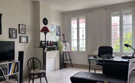 **** Appartement 2 pièces 45 m²